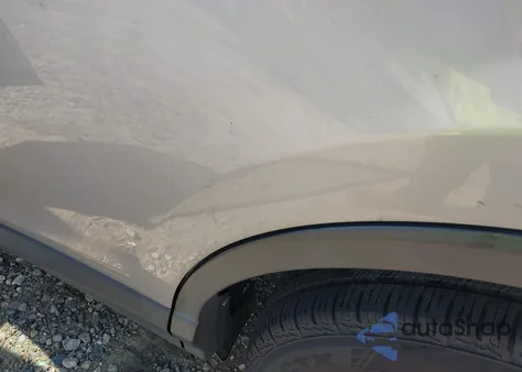 2018 Toyota Rav4 Le from USA, damaged, VIN JTMZFREV8JD127913